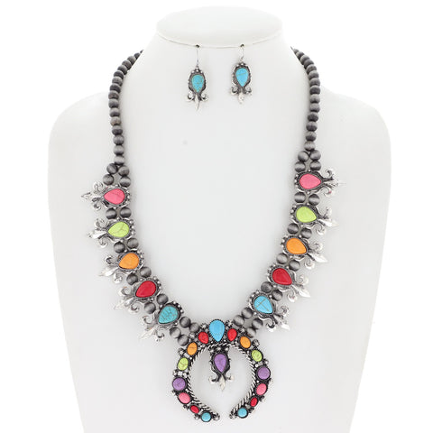 Western Stone Blossom Necklace