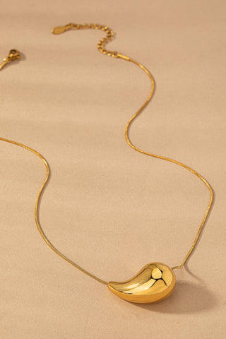 Gold Water Drop Necklace