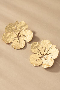 Matte Gold Flower Stud Earrings