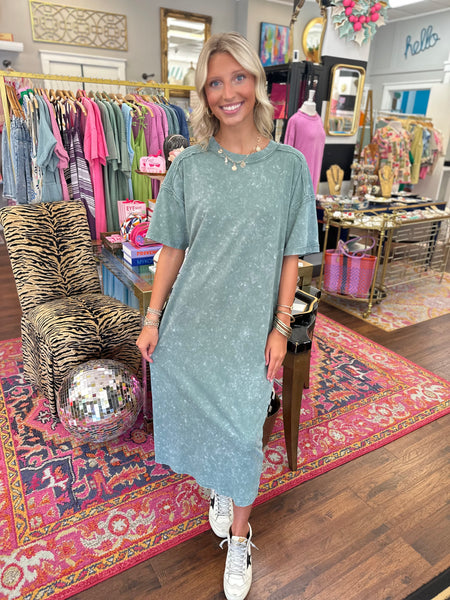 Cozy Dreams Midi Dress - Sage