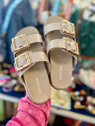 Drew Bamboo Buckle Sandals - Tan