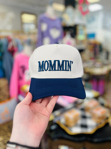 Mommin Trucker Hat - Navy